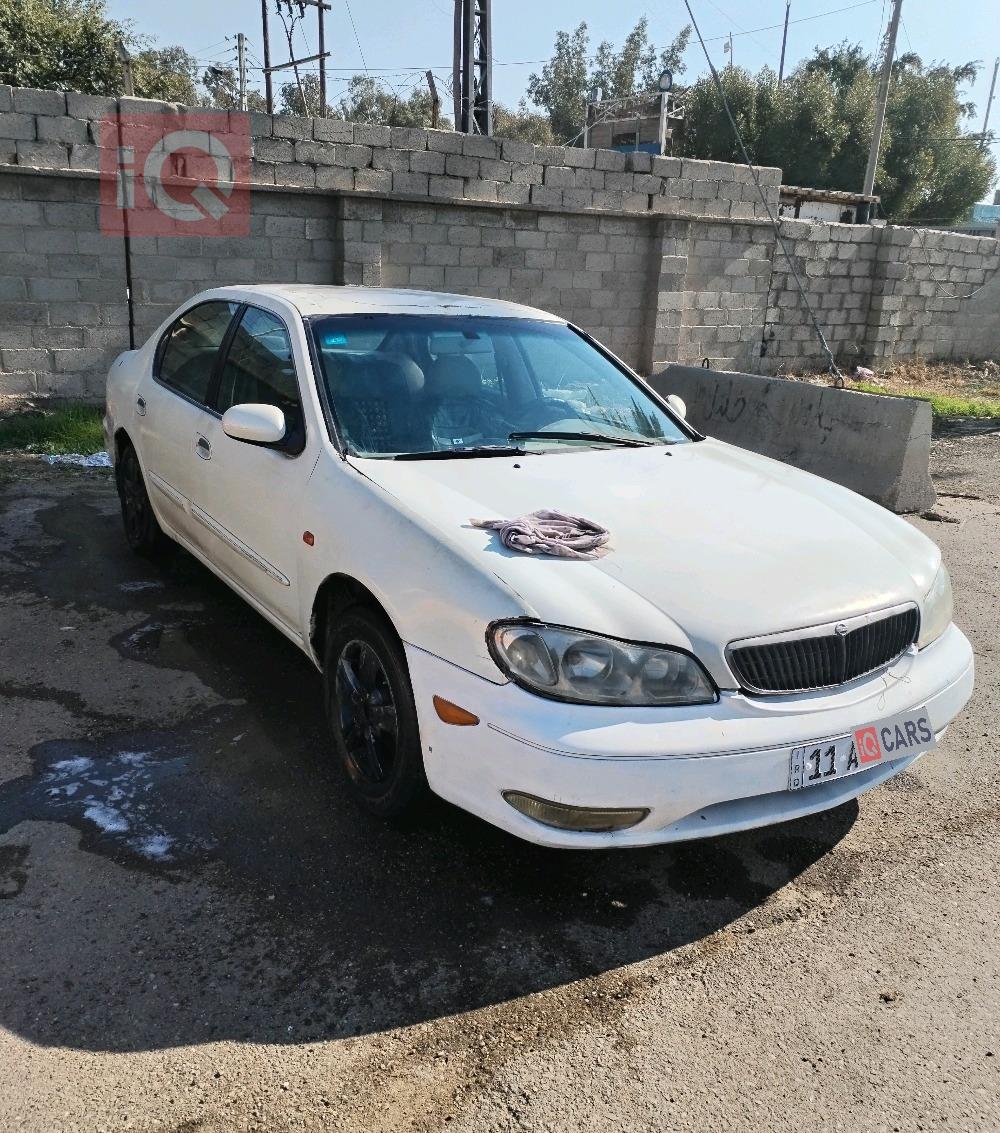 نيسان ماكسيما